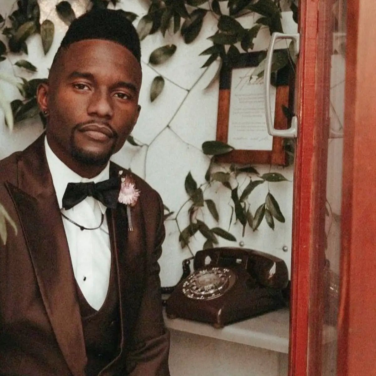 The Neil - Light Brown Rotary Phone Audio Guest Book - Meta To Beep